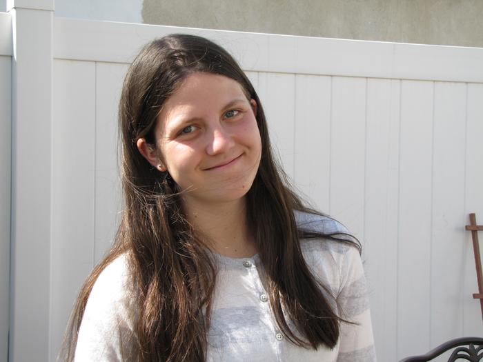 Emma Zanazzi '15